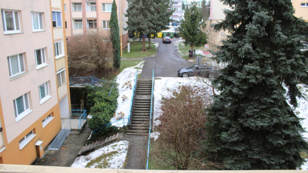 EXKLUZÍVNE-SPEKTRUM REALITY- Na Predaj 1-izbový byt, 39 m2, Kanianka, okres Prievidza