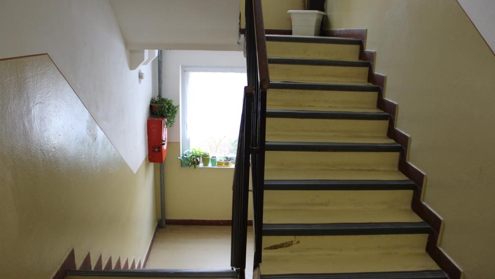 EXKLUZÍVNE-SPEKTRUM REALITY- Na Predaj 1-izbový byt, 39 m2, Kanianka, okres Prievidza