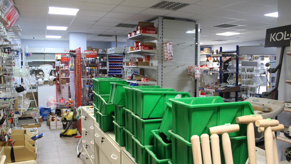 SPEKTRUM REALITY- Na predaj Rodinný dom/ objekt na podnikateľské účely s pozemkom 892 m2, Oslany, okres Prievidza