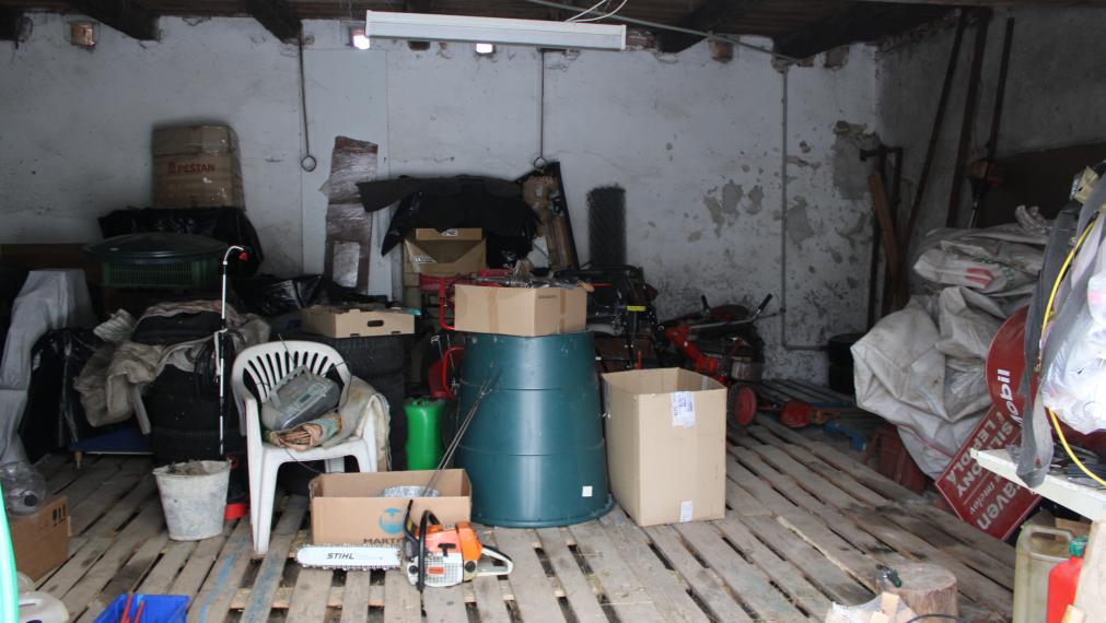 SPEKTRUM REALITY- Na predaj Rodinný dom/ objekt na podnikateľské účely s pozemkom 892 m2, Oslany, okres Prievidza