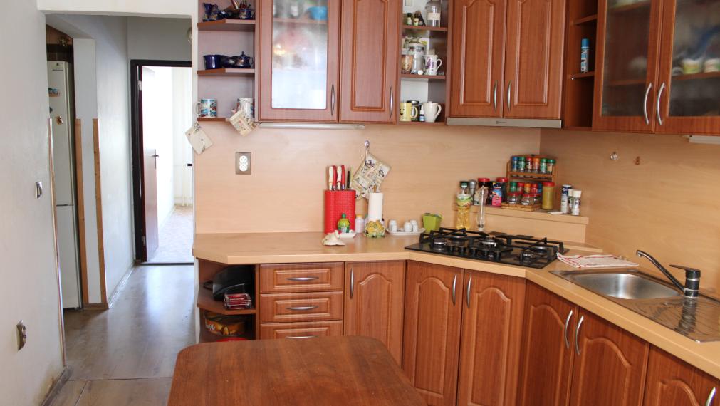 SPEKTRUM REALITY- Na Predaj 4-izbový byt, 84 m2 s loggiou, Kanianka, okres Prievidza