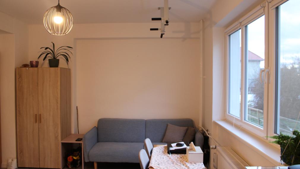 SPEKTRUM REALITY- Na Predaj komplet rekonštruovaný 1-izbový byt, 37,5 m2, Janova Lehota, okres Žiar nad Hronom