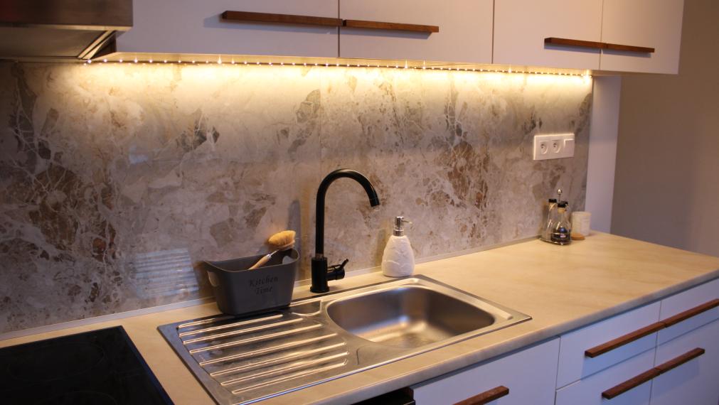 SPEKTRUM REALITY- Na Predaj komplet rekonštruovaný 1-izbový byt, 37,5 m2, Janova Lehota, okres Žiar nad Hronom