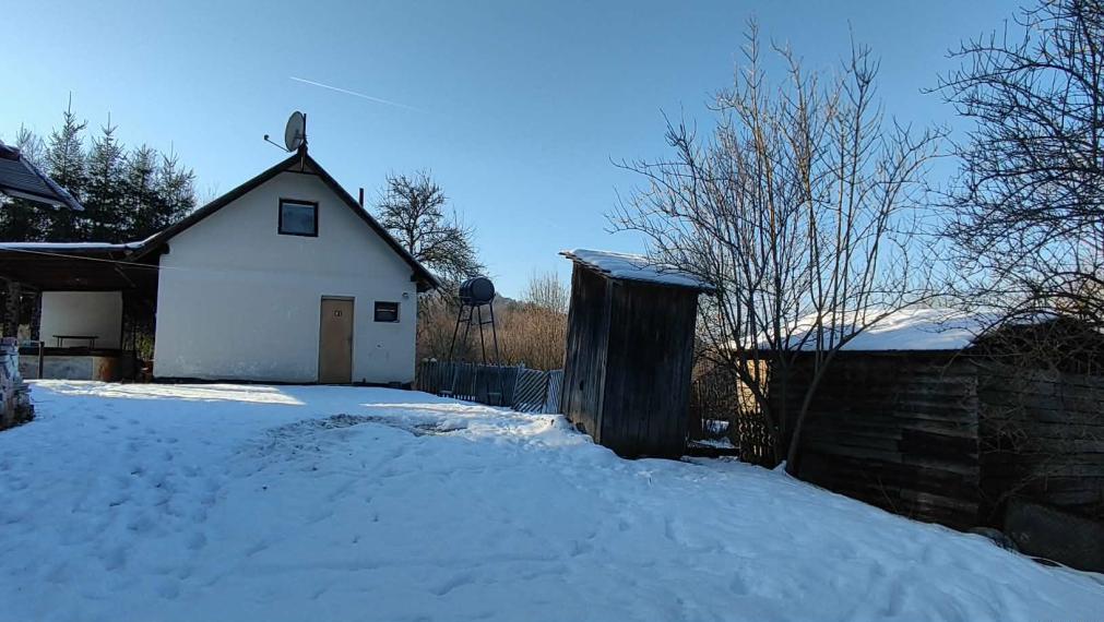 SPEKTRUM REALITY- Na Predaj Rekreačná chata v obci Vyhne, okres Žiar nad Hronom