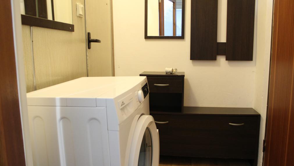 SPEKTRUM REALITY- Na Predaj 1-izbový byt, 36 m2, okres Žiar nad Hronom