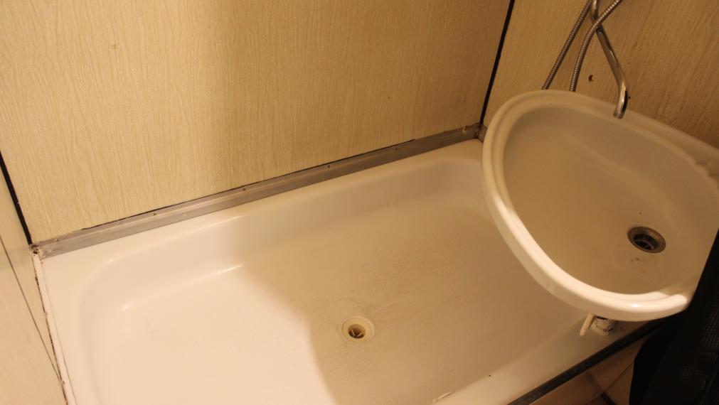 SPEKTRUM REALITY- Na Predaj 1-izbový byt, 36 m2, okres Žiar nad Hronom