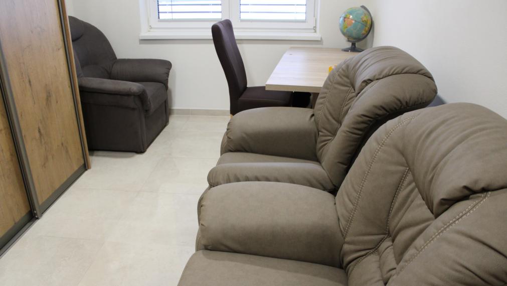 SPEKTRUM REALITY - Na PREDAJ Novostavbu- 4-izbový rodinný dom s garážou, okres Prievidza, ul. R. Jašíka