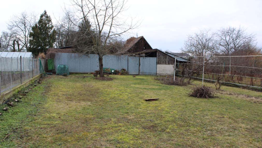 SPEKTRUM REALITY - Na PREDAJ Dvojgeneračný 7-izbový rodinný dom s garážou, Kamenec pod Vtáčnikom, okres Prievidza