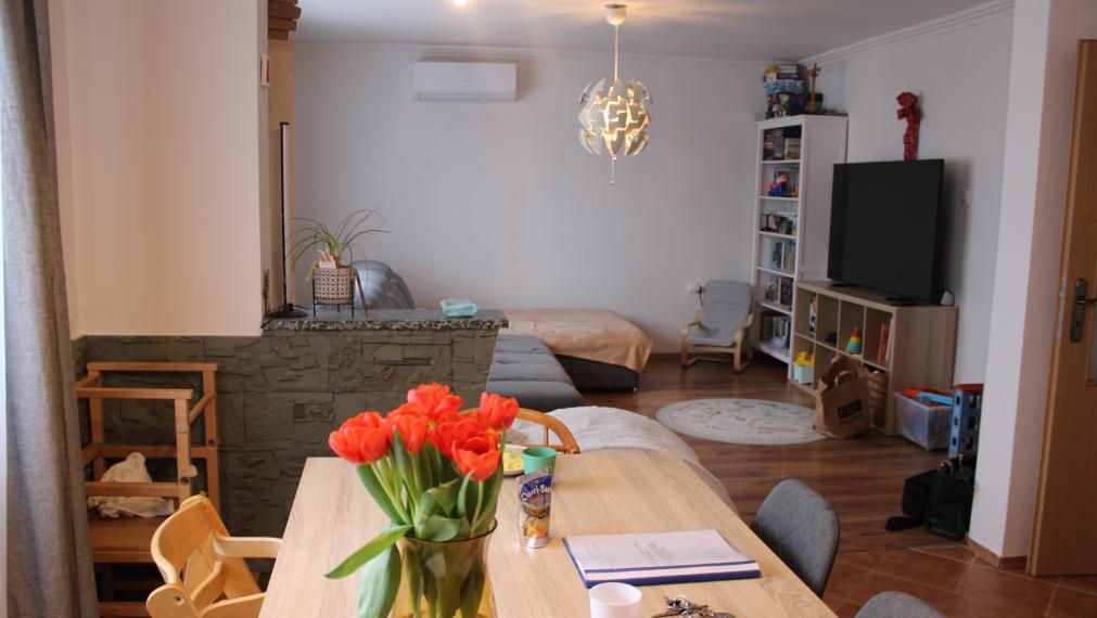 SPEKTRUM REALITY - Na PREDAJ Dvojgeneračný 7-izbový rodinný dom s garážou, Kamenec pod Vtáčnikom, okres Prievidza