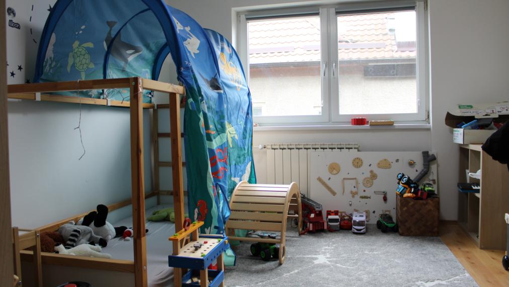 SPEKTRUM REALITY - Na PREDAJ Dvojgeneračný 7-izbový rodinný dom s garážou, Kamenec pod Vtáčnikom, okres Prievidza