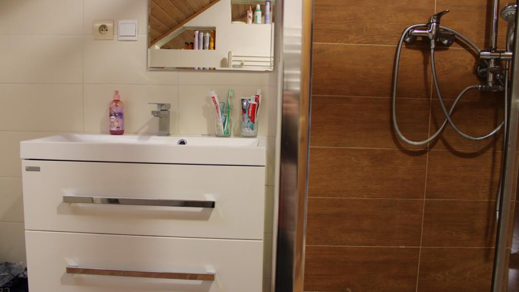 SPEKTRUM REALITY - Na PREDAJ Dvojgeneračný 7-izbový rodinný dom s garážou, Kamenec pod Vtáčnikom, okres Prievidza