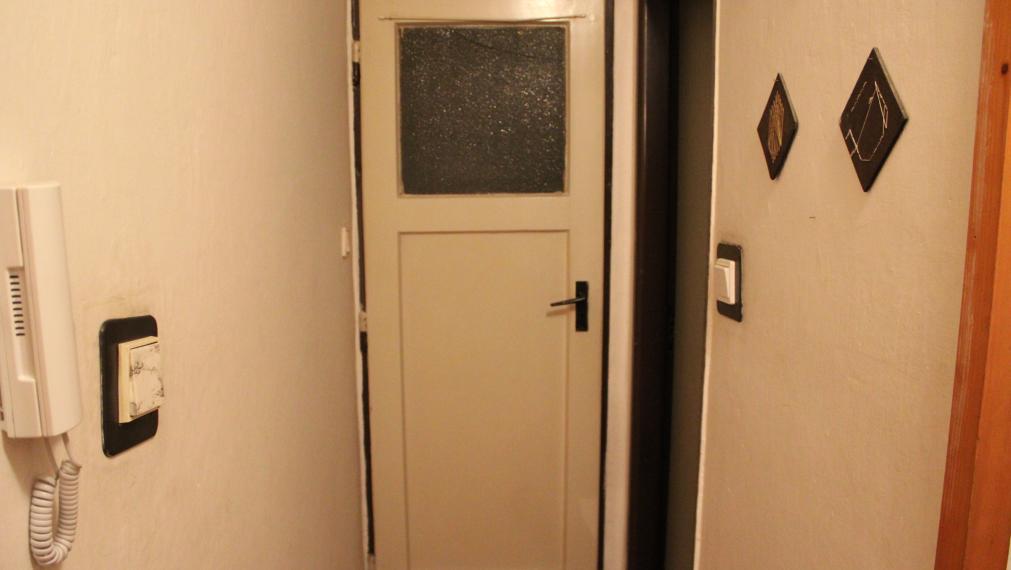 SPEKTRUM REALITY Vám ponúka na PREDAJ 2 -izbový byt 51 m2, Handlová ul. 29. Augusta