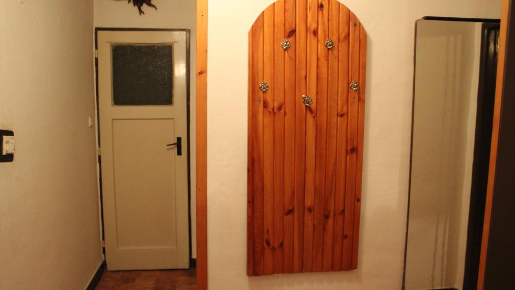 SPEKTRUM REALITY Vám ponúka na PREDAJ 2 -izbový byt 51 m2, Handlová ul. 29. Augusta