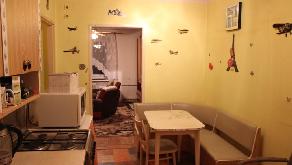 SPEKTRUM REALITY Vám ponúka na PREDAJ 2 -izbový byt 66 m2, Handlová ul. 29. Augusta