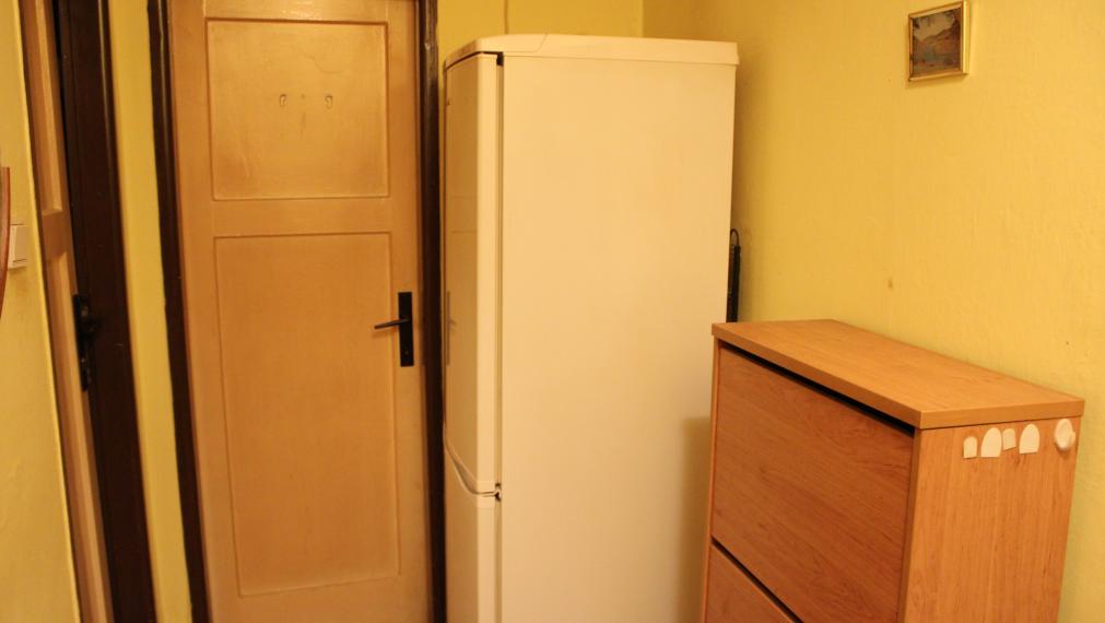 SPEKTRUM REALITY Vám ponúka na PREDAJ 2 -izbový byt 66 m2, Handlová ul. 29. Augusta