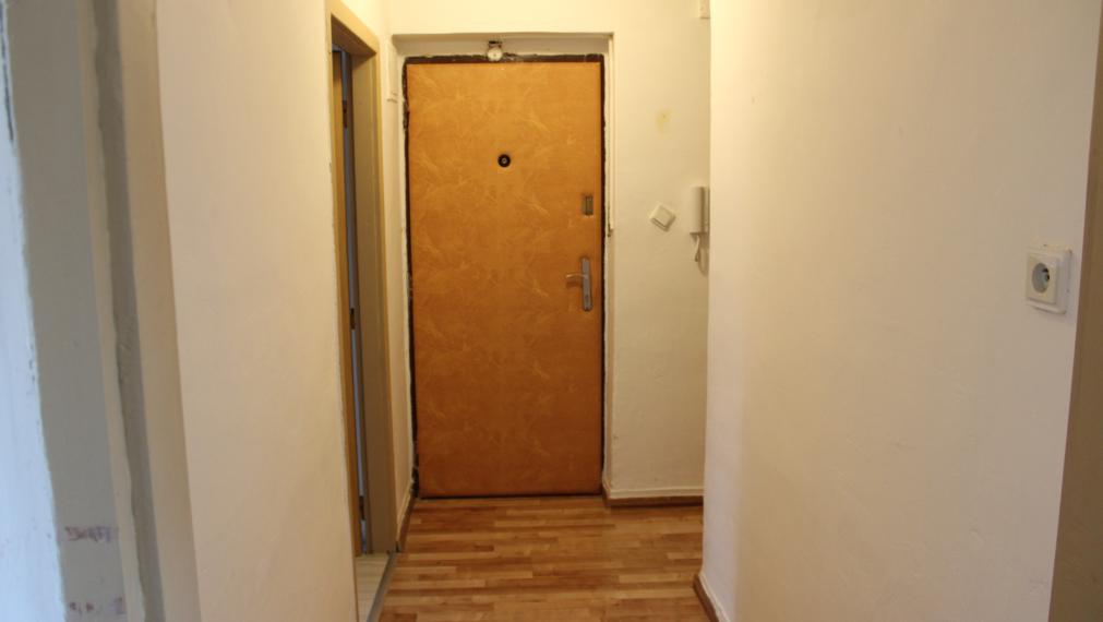 SPEKTRUM REALITY Vám ponúka na PREDAJ 2 -izbový byt 64 m2, Handlová ul. 29. Augusta