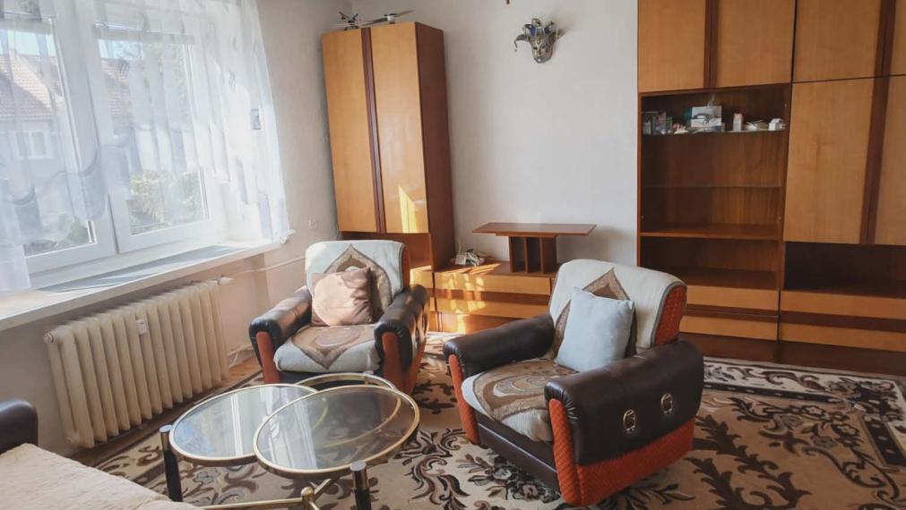 EXKLUZÍVNE-SPEKTRUM REALITY Vám ponúka na PREDAJ 2 -izbový byt 66 m2, Handlová ul. 29. Augusta