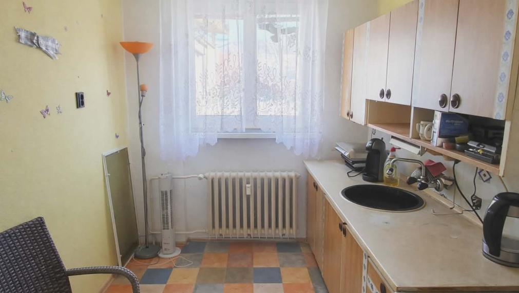 EXKLUZÍVNE-SPEKTRUM REALITY Vám ponúka na PREDAJ 2 -izbový byt 66 m2, Handlová ul. 29. Augusta