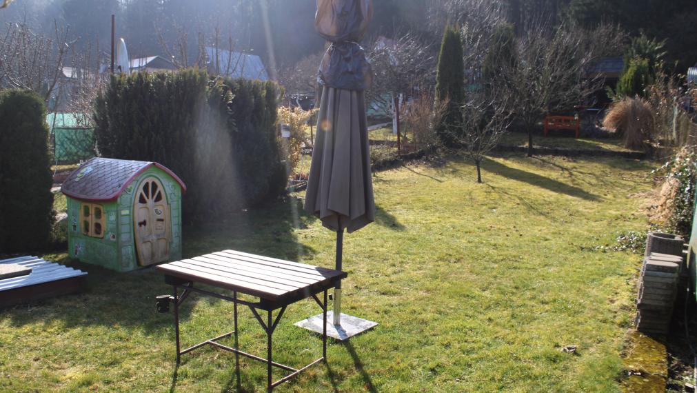 EXKLUZÍVNE- SPEKTRUM REALITY- Na Predaj záhradná chatka s pozemkom 385 m2,, záhradkárska osada SNP " Handlová