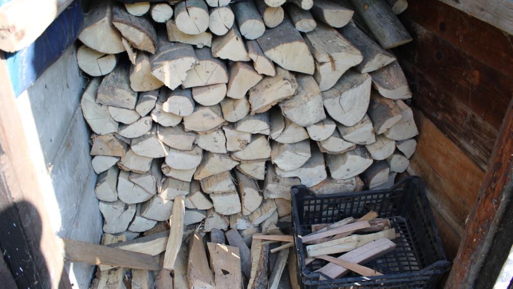 EXKLUZÍVNE- SPEKTRUM REALITY- Na Predaj záhradná chatka s pozemkom 385 m2,, záhradkárska osada SNP " Handlová