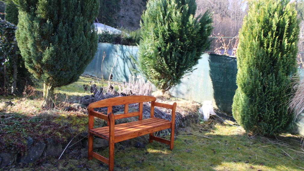 EXKLUZÍVNE- SPEKTRUM REALITY- Na Predaj záhradná chatka s pozemkom 385 m2,, záhradkárska osada SNP " Handlová