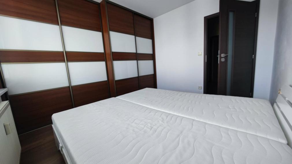 SPEKTRUM REALITY- Na PREDAJ kompletne prerobený 3.5-izbový byt, 82 m2, Prievidza