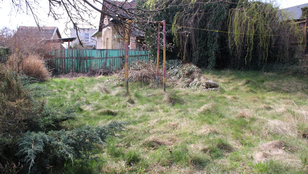 SPEKTRUM REALITY - Na Predaj  starší rodinný dom/ chalupa s pozemkom  506 m2 , Poruba, okres Prievidza