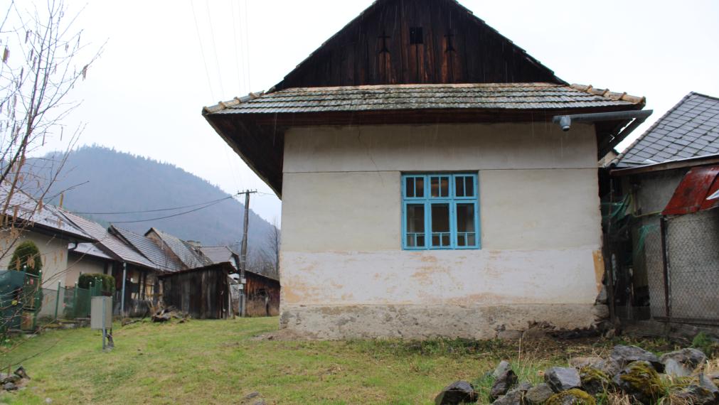 SPEKTRUM REALITY - Na Predaj rodinný dom/ chalupa s pozemkom 213 m2 , Dolná Ves, okres Žiar nad Hronom