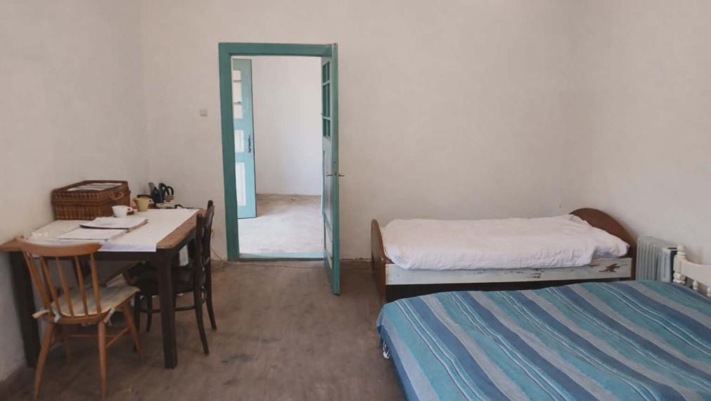 SPEKTRUM REALITY - Na Predaj rodinný dom/ chalupa s pozemkom 213 m2 , Dolná Ves, okres Žiar nad Hronom