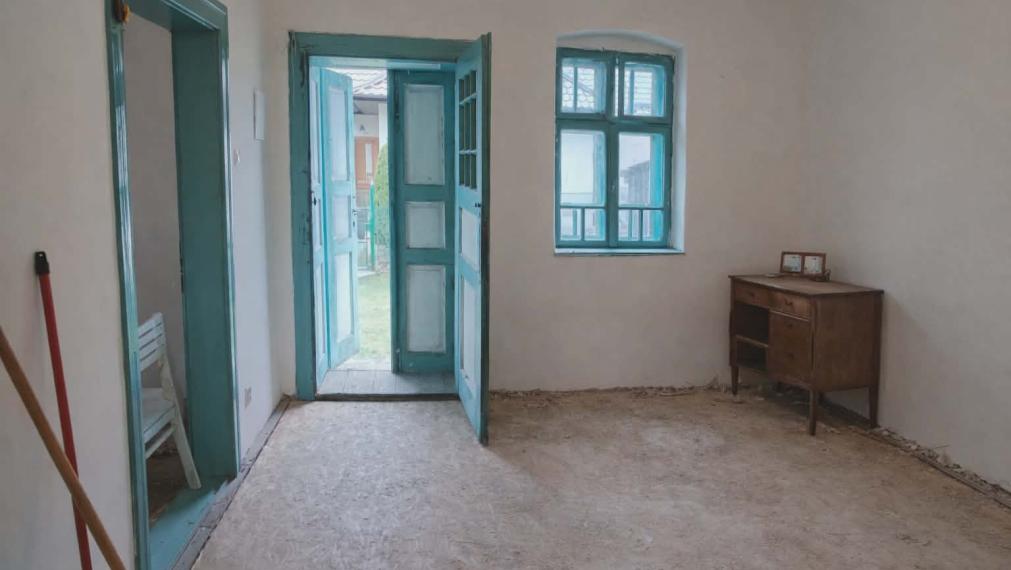 SPEKTRUM REALITY - Na Predaj rodinný dom/ chalupa s pozemkom 213 m2 , Dolná Ves, okres Žiar nad Hronom