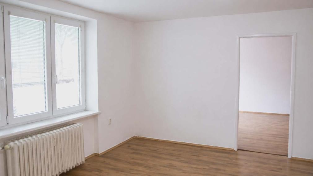 SPEKTRUM REALITY- Na PREDAJ veľkometrážny 3-izbový byt, 81 m2, Handlová, 29. Augusta