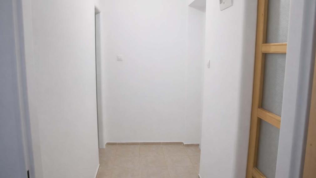 SPEKTRUM REALITY- Na PREDAJ veľkometrážny 3-izbový byt, 81 m2, Handlová, 29. Augusta