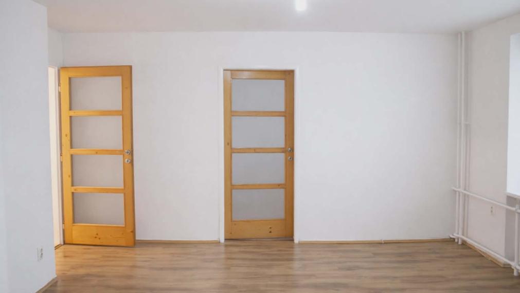 SPEKTRUM REALITY- Na PREDAJ veľkometrážny 3-izbový byt, 81 m2, Handlová, 29. Augusta