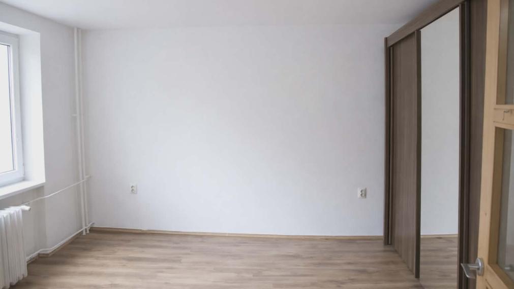 SPEKTRUM REALITY- Na PREDAJ veľkometrážny 3-izbový byt, 81 m2, Handlová, 29. Augusta