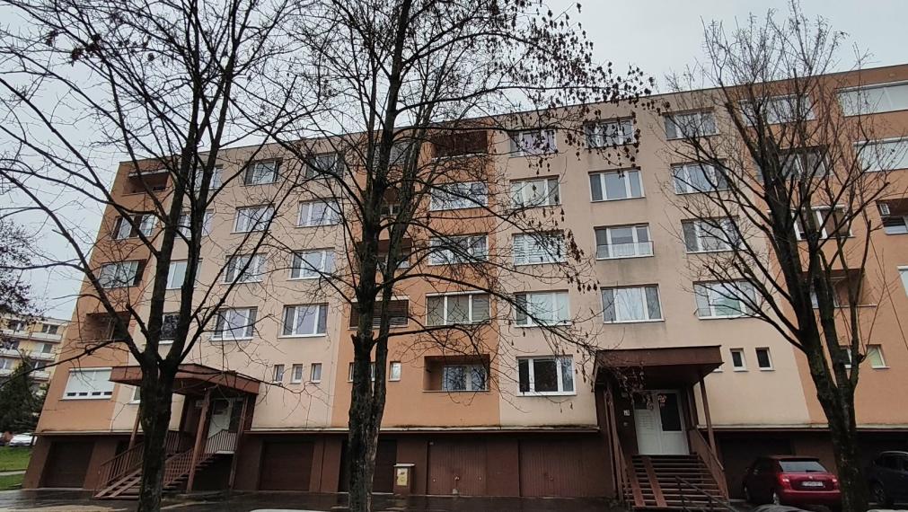 SPEKTRUM REALITY- Na Predaj 3-izbový byt, 80 m2 s loggiou, okres Prievidza, sídlisko Kopanice