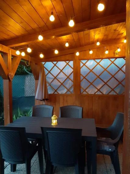 EXKLUZÍVNE- SPEKTRUM REALITY- Na Predaj záhradná chatka s pozemkom 385 m2,, záhradkárska osada SNP " Handlová