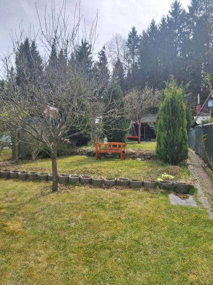 EXKLUZÍVNE- SPEKTRUM REALITY- Na Predaj záhradná chatka s pozemkom 385 m2,, záhradkárska osada SNP " Handlová