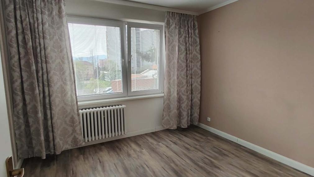 SPEKTRUM REALITY- Na PRENÁJOM veľkometrážny 3-izbový byt, 86 m2, Žiar nad Hronom