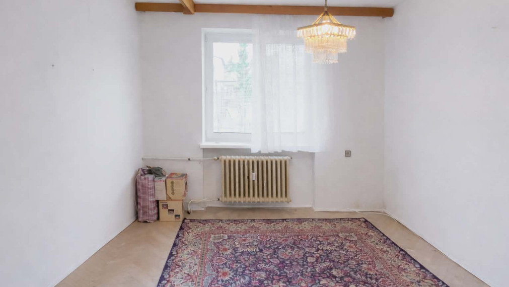 SPEKTRUM REALITY - Na PREDAJ 2 -izbový byt 60 m2, Handlová ul. Mierové námestie