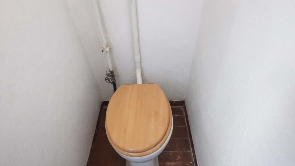 SPEKTRUM REALITY - Na PREDAJ 2 -izbový byt 60 m2, Handlová ul. Mierové námestie