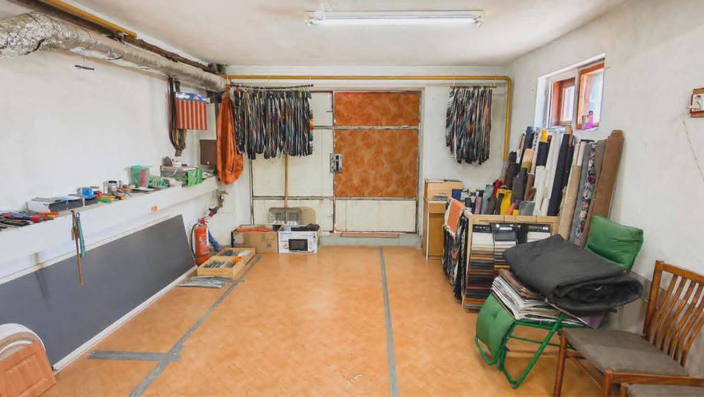 SPEKTRUM REALITY - Na PREDAJ Rodinný dom s garážou, pozemkom 802 m2, Nitrianske Pravno, okres Prievidza