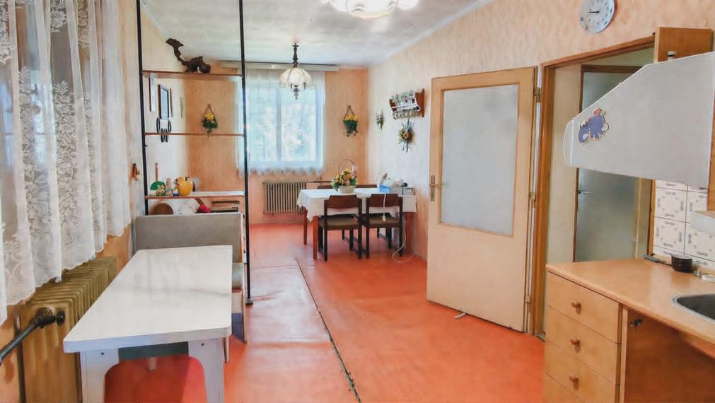 SPEKTRUM REALITY - Na PREDAJ Rodinný dom s garážou, pozemkom 802 m2, Nitrianske Pravno, okres Prievidza