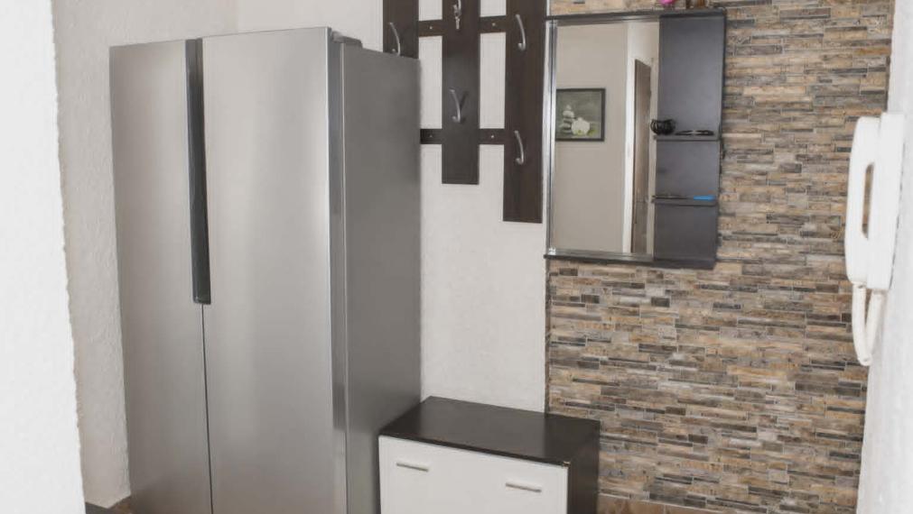 SPEKTRUM REALITY- Na Predaj 2-izbový byt, 54 m2 s balkónom, okres Žiar nad Hronom, ul. Dubčeka