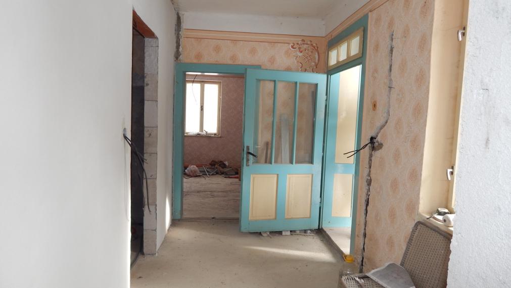 SPEKTRUM REALITY- Na predaj 3-izbový rodinný dom / chalupa s pozemkom 1840 m2, Valaská Bela, okres Prievidza