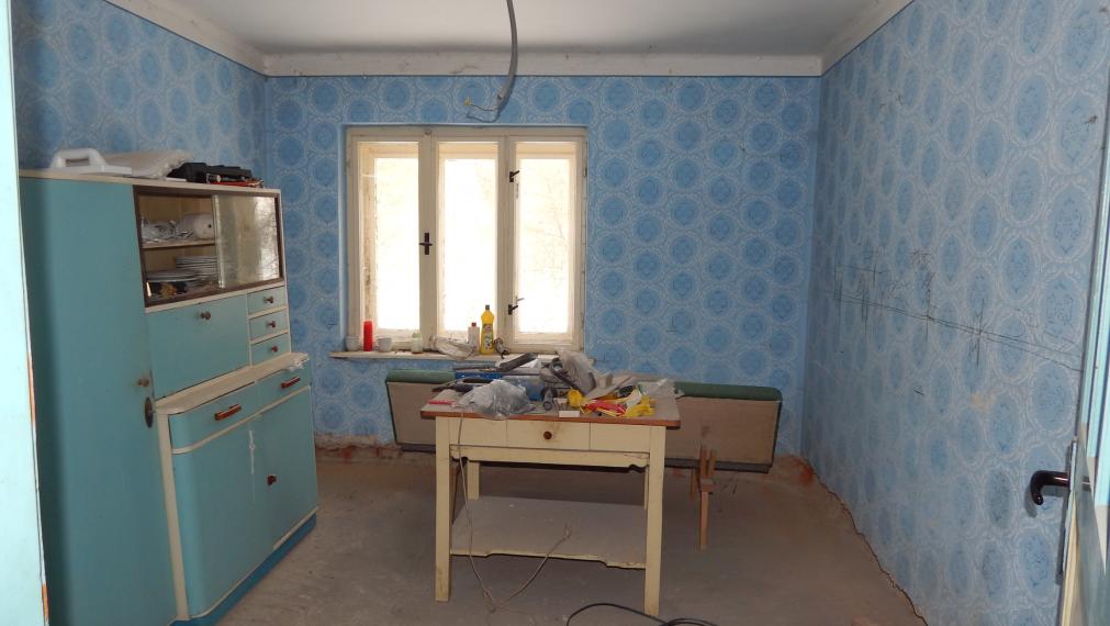 SPEKTRUM REALITY- Na predaj 3-izbový rodinný dom / chalupa s pozemkom 1840 m2, Valaská Bela, okres Prievidza