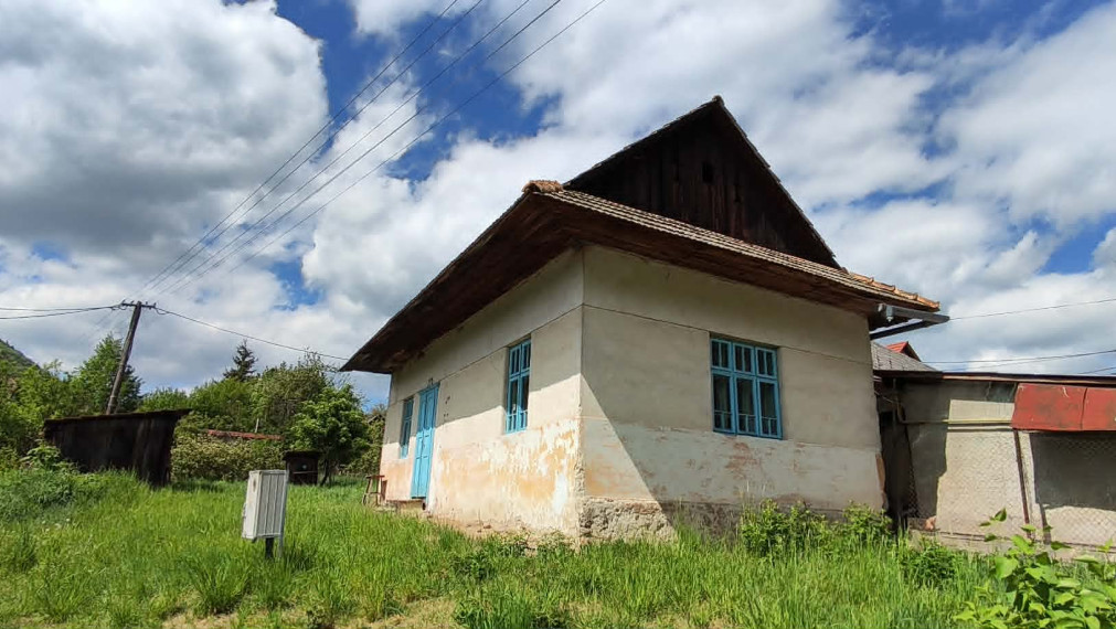 SPEKTRUM REALITY - Na Predaj rodinný dom/ chalupa s pozemkom 213 m2 , Dolná Ves, okres Žiar nad Hronom