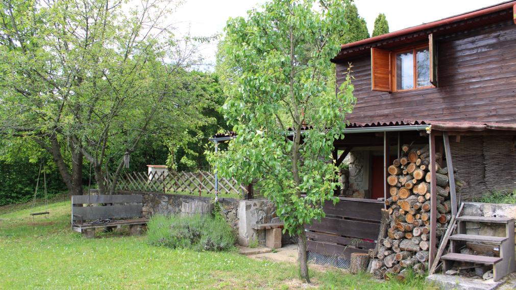 SPEKTRUM REALITY- Na Predaj záhradná chatka s pozemkom 391 m2, Návojovce, okres Partizánske