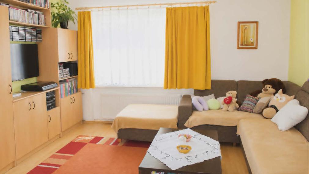 SPEKTRUM REALITY- Na PREDAJ kompletne rekonštruovaný 3-izbový byt, 71 m2, Handlová, 29. Augusta