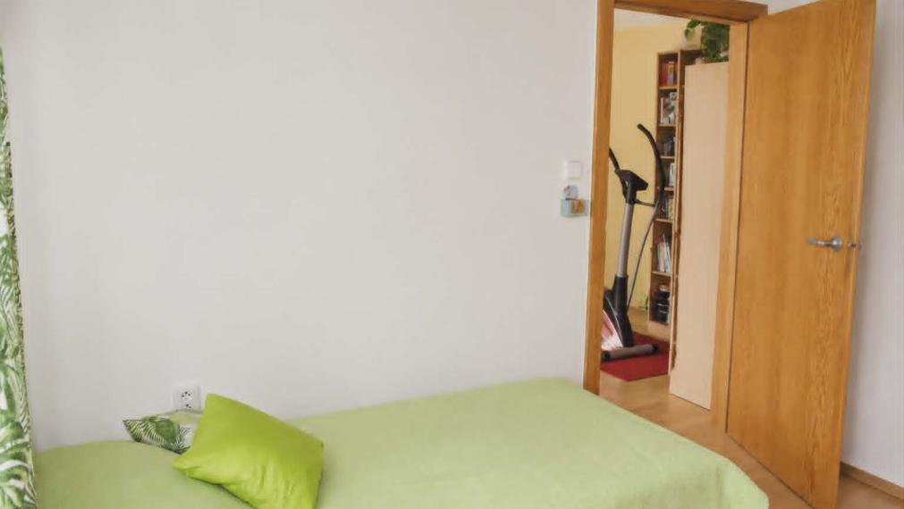 SPEKTRUM REALITY- Na PREDAJ kompletne rekonštruovaný 3-izbový byt, 71 m2, Handlová, 29. Augusta