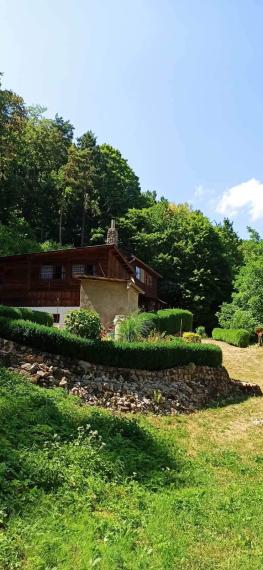 EXKLUZÍVNE-SPEKTRUM REALITY- Na Predaj Rekreačná chata v obci Kysak, okres Košice